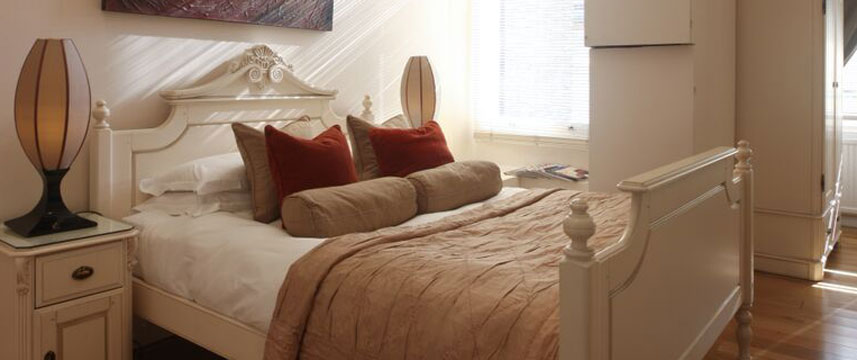 Mayflower Hotel - Luxury Double