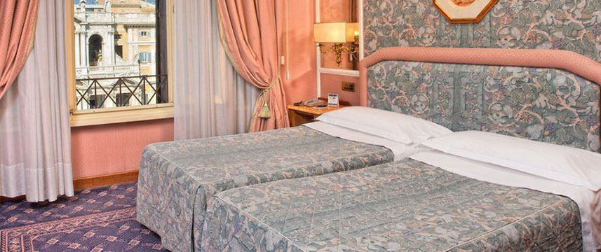 Mecenate Palace - View Luxury Room