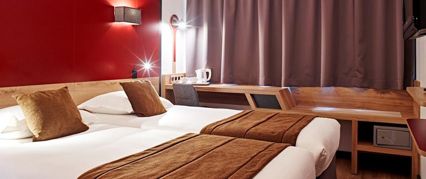 Median Paris Congres - Twin