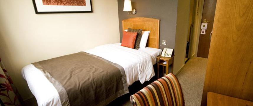 Menzies Strathallan Hotel Single Bedroom