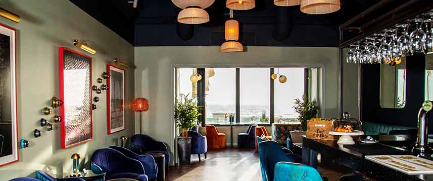 Mercure Brighton Seafront Coastal Bar