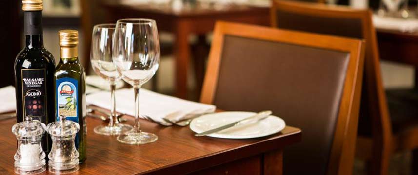 Mercure Edinburgh Restaurant Table