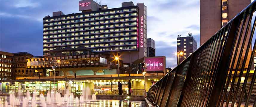 Mercure Manchester Piccadilly - Exterior View