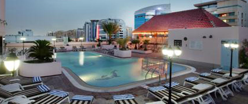 Metropolitan Palace Dubai - Outdoor Pool