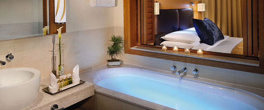 Moevenpick Hotel Jumeriah Beach - Bath