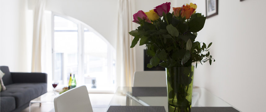 Monument Street Apartments - Dining Table