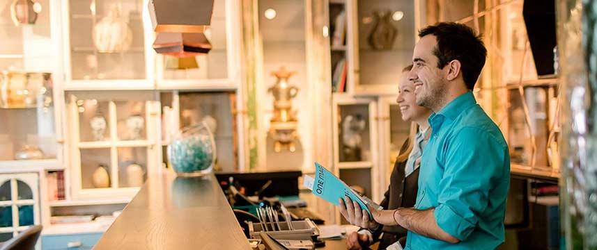 Motel One Amsterdam Waterlooplein - Reception