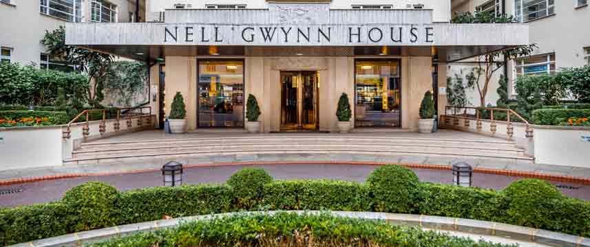 Nell Gwynn House Apartments - Entrance