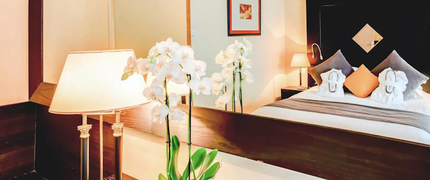 Nice Riviera Hotel - Bedroom Facilities