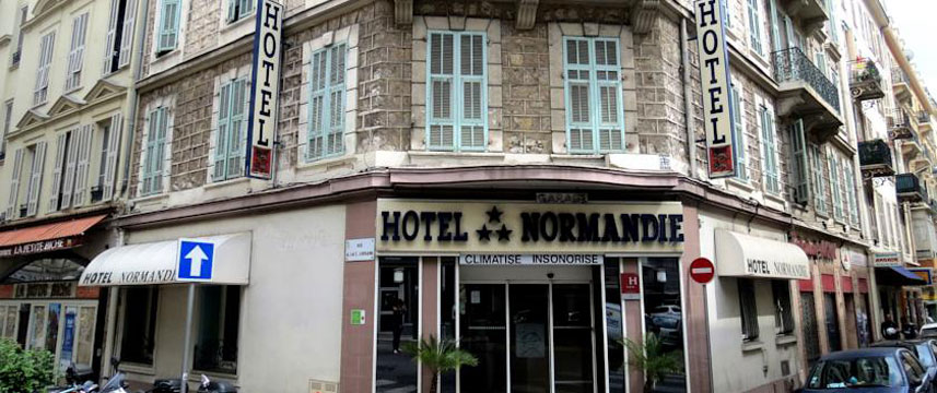 Normandie Hotel - Entrance