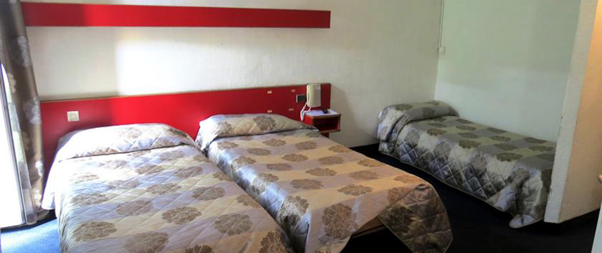 Normandie Hotel - Triple Room