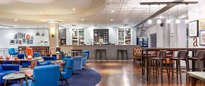Novotel Stansted Airport Lounge Bar