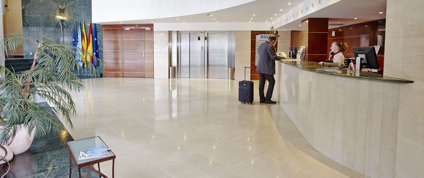 Open Hotel - Reception
