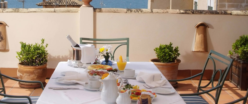 Palacio Ca Sa Galesa - Terrace Seating