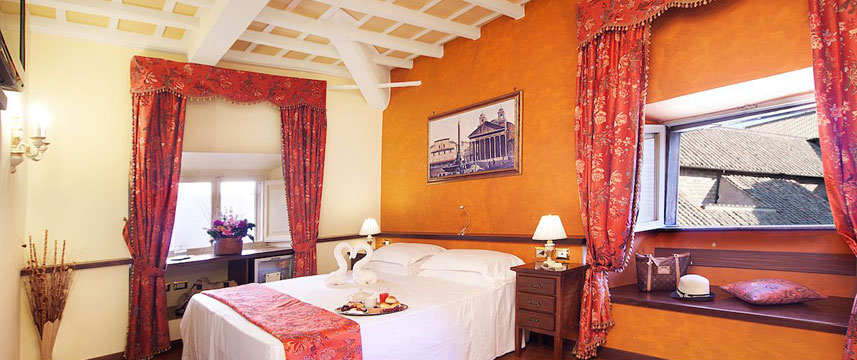 Pantheon Inn - Bedroom Double