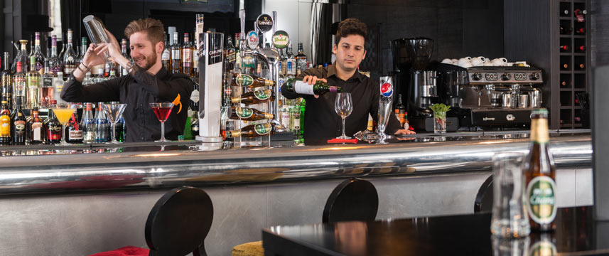 Park International Hotel - Bar