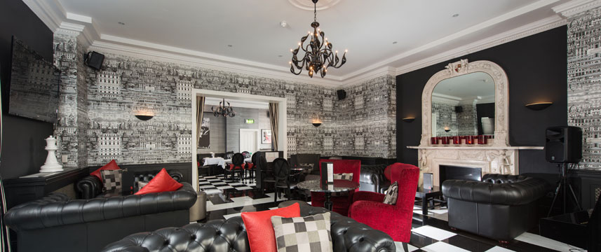 Park International Hotel - Bar Seating