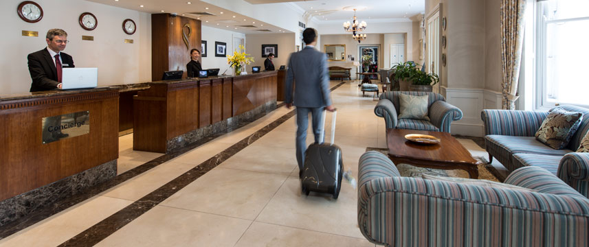 Park International Hotel - Lobby