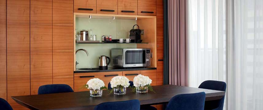 Park Plaza County Hall - Suite Kitchenette