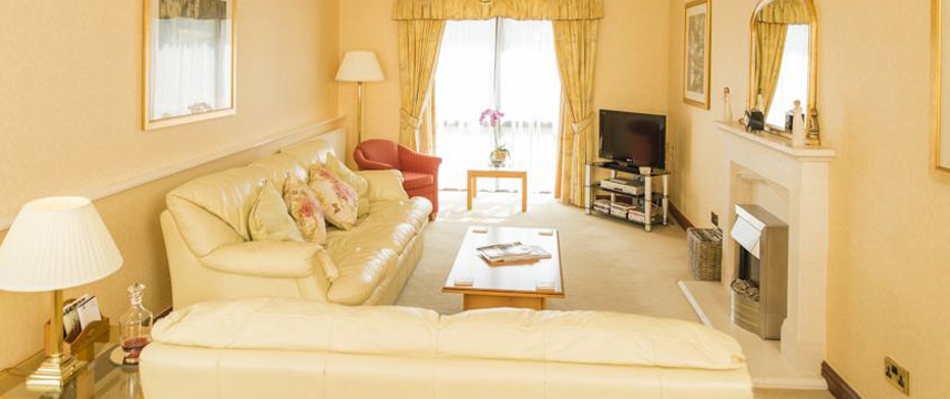 Parkway Hotel & Spa Suite LivingArea