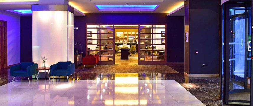 Pestana Chelsea Bridge Hotel Entrance