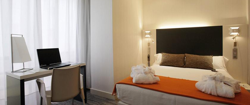 Petite Palace Canalejas Hotel - Bedroom Double