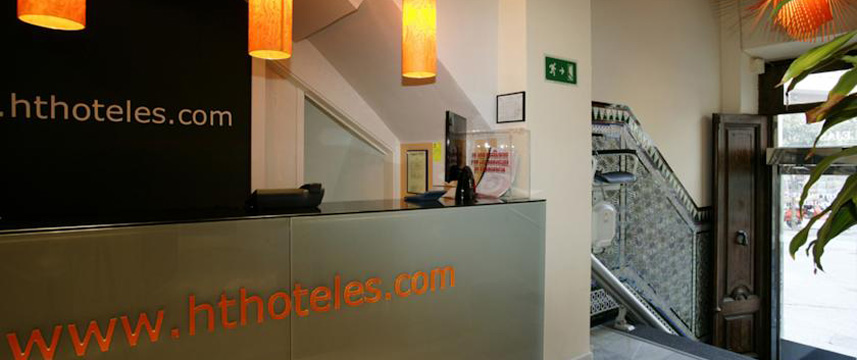 Petite Palace Canalejas Hotel - Reception