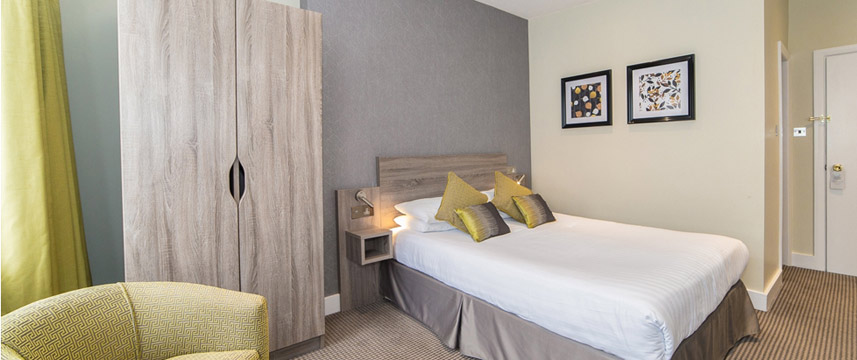 Phoenix Hotel - Executive Single