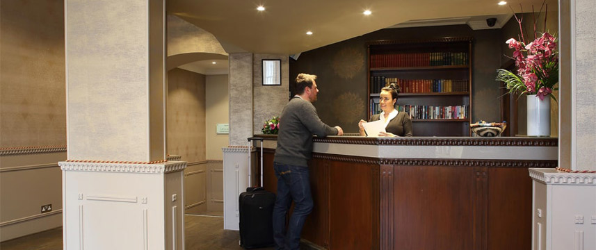 Phoenix Hotel - Reception