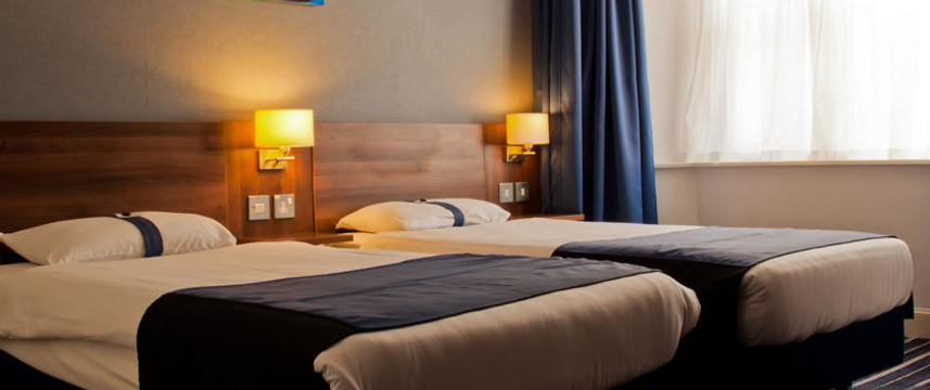 Piries Hotel - Room Twin