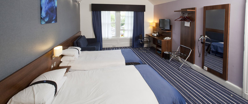 Piries Hotel - Triple Bedroom