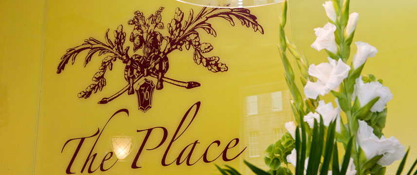 Place Hotel Detail Reception