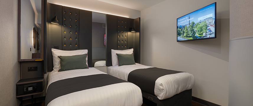 Point A Edinburgh St Andrew Square - Cosy Inside Twin