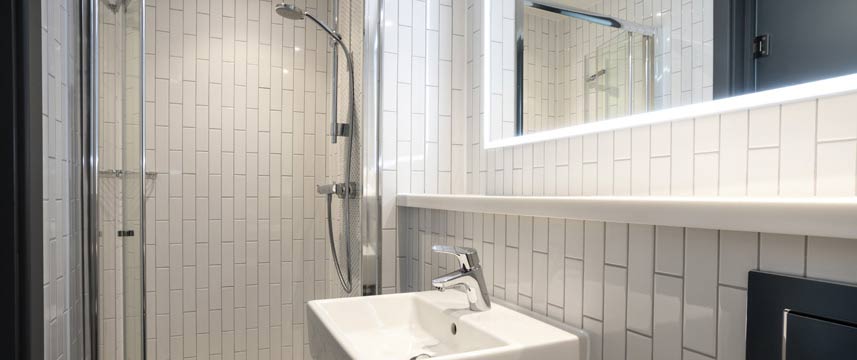 Point A Kensington Olympia - Bathroom