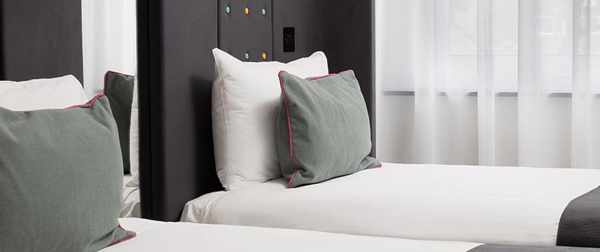 Point A Kings Cross Cosy Twin Beds