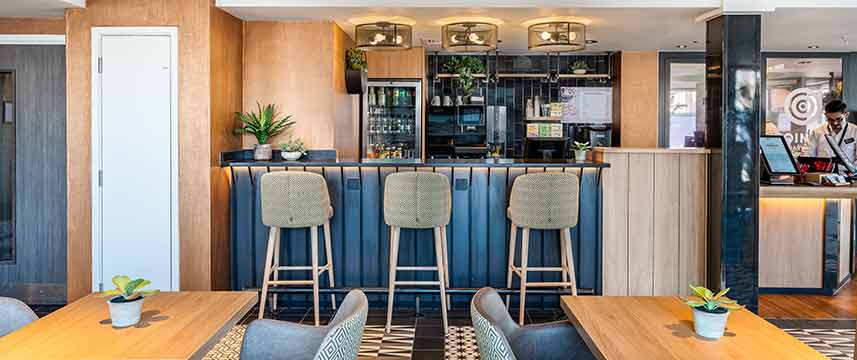 Point A London Canary Wharf - Bar