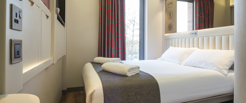 Point A London Canary Wharf - Classic Double Room