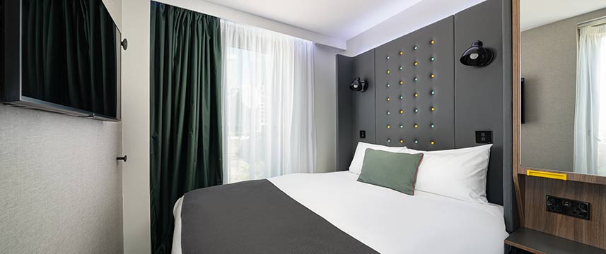 Point A London Canary Wharf - Cosy Double