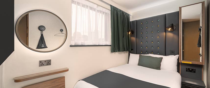 Point A London Waterloo - Cosy Double Bed