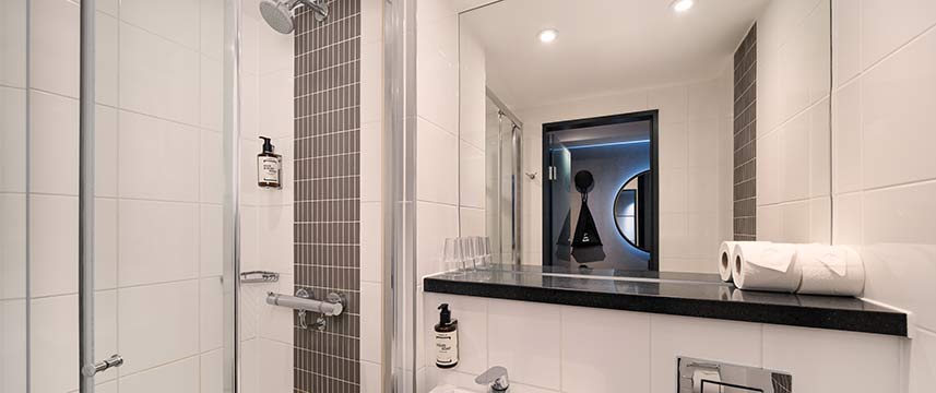 Point A London Westminster - Bathroom