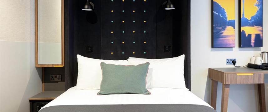 Point A Parnell Street - Double Bed