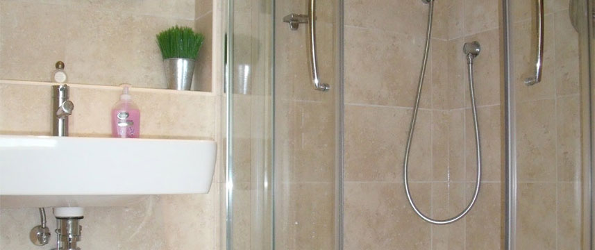 Porth Beach House - Shower