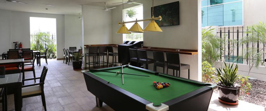 Premier Inn Dubai Int