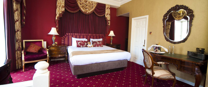 Premier Queen Hotel Queen Suite