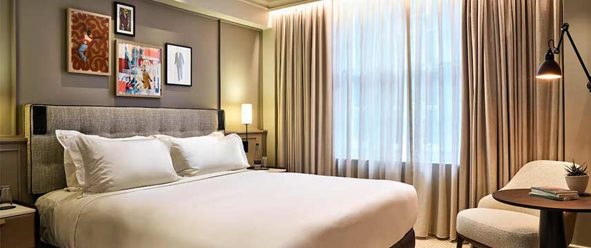 Radisson Blu Bond Street Hotel Superior Room