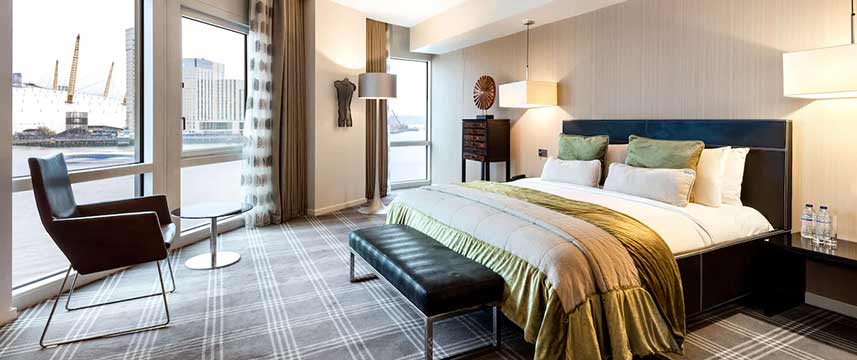 Radisson Blu Canary Wharf East Premium River View