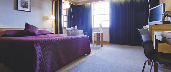 Radisson Blu Edinburgh - Business Room