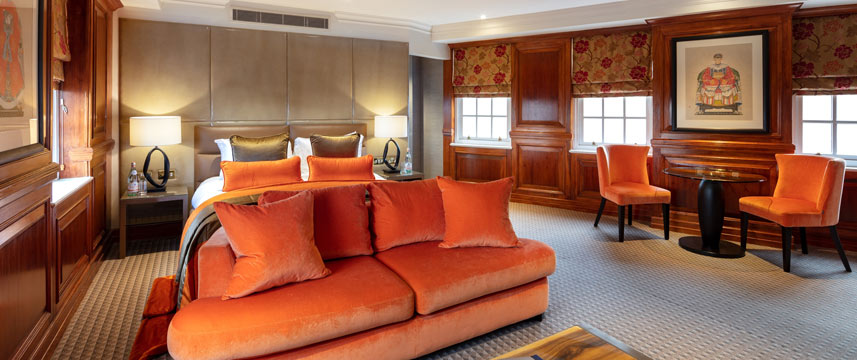 Radisson Blu Edwardian Berkshire - Studio Suite Bed