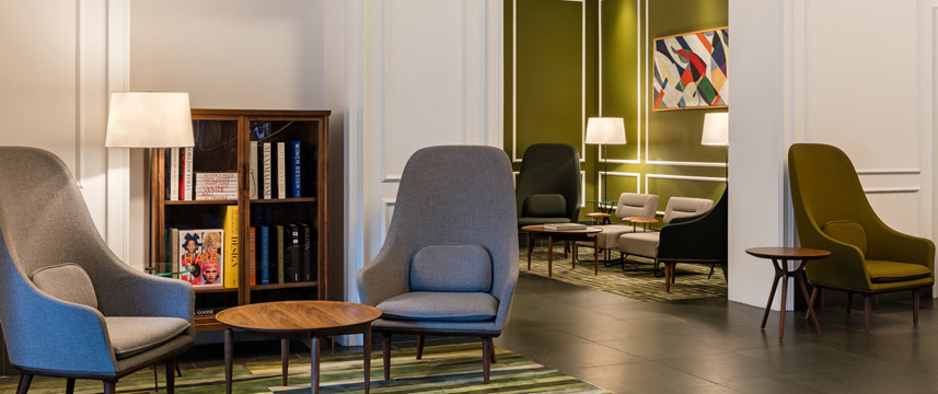 Radisson Blu Edwardian Bloomsbury Street Lobby Seating