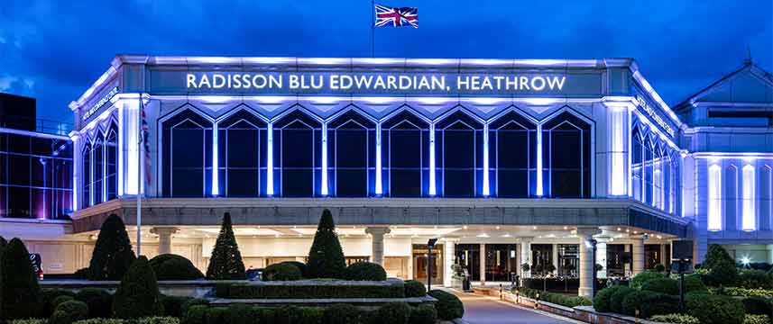 Radisson Blu Heathrow Exterior